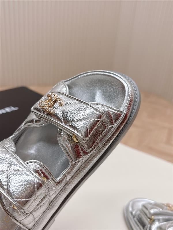 20251128184440584 280